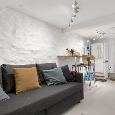 Apartment As3 - Center *